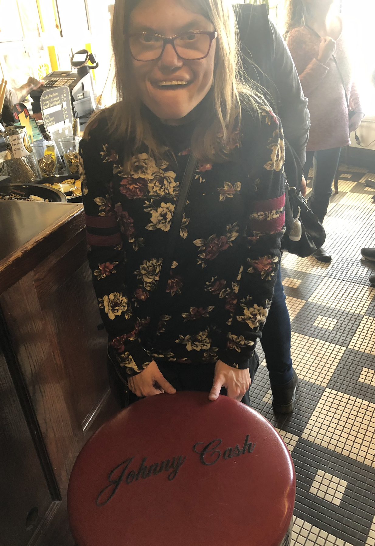 Lis by Johnny Cash Stool